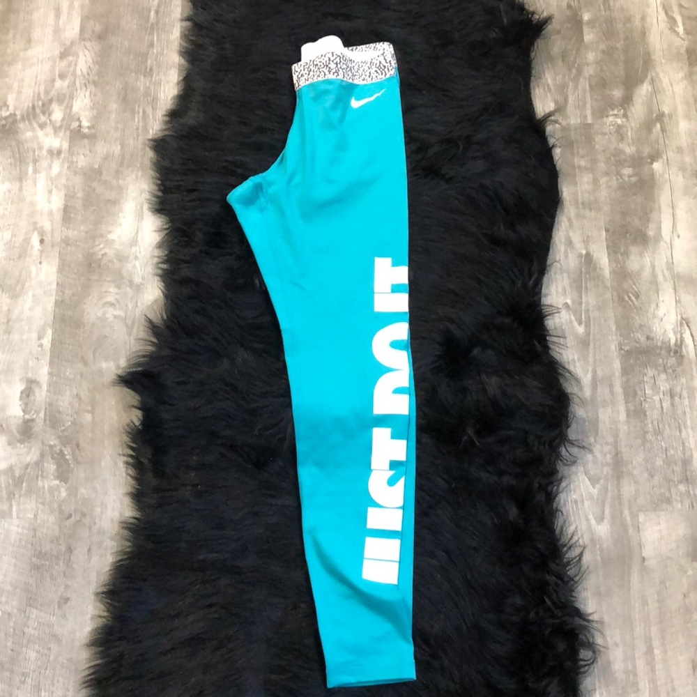 Workout pants